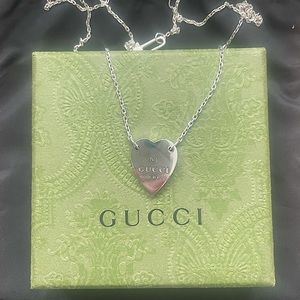 GUCCI Heart Necklace with Gucci trademark - 925 Sterling Silver